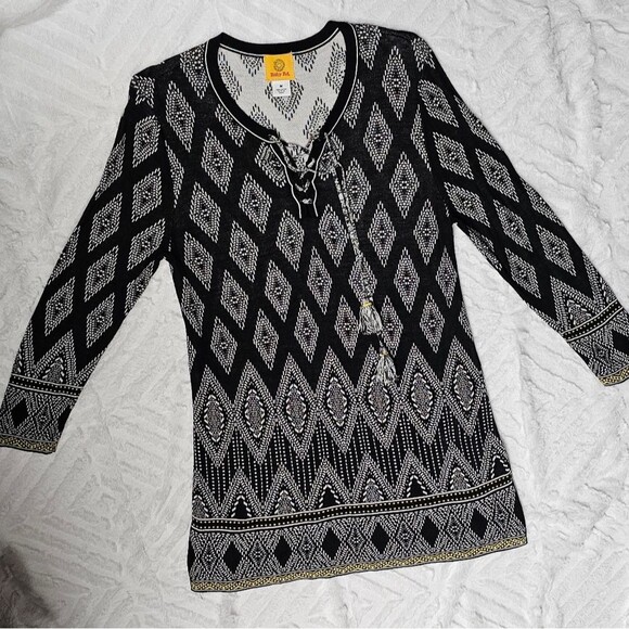 Ruby Rd. Size M Lightweight Knit Tunic Sweater Ikat Print Black and White Ladies - Picture 3 of 9